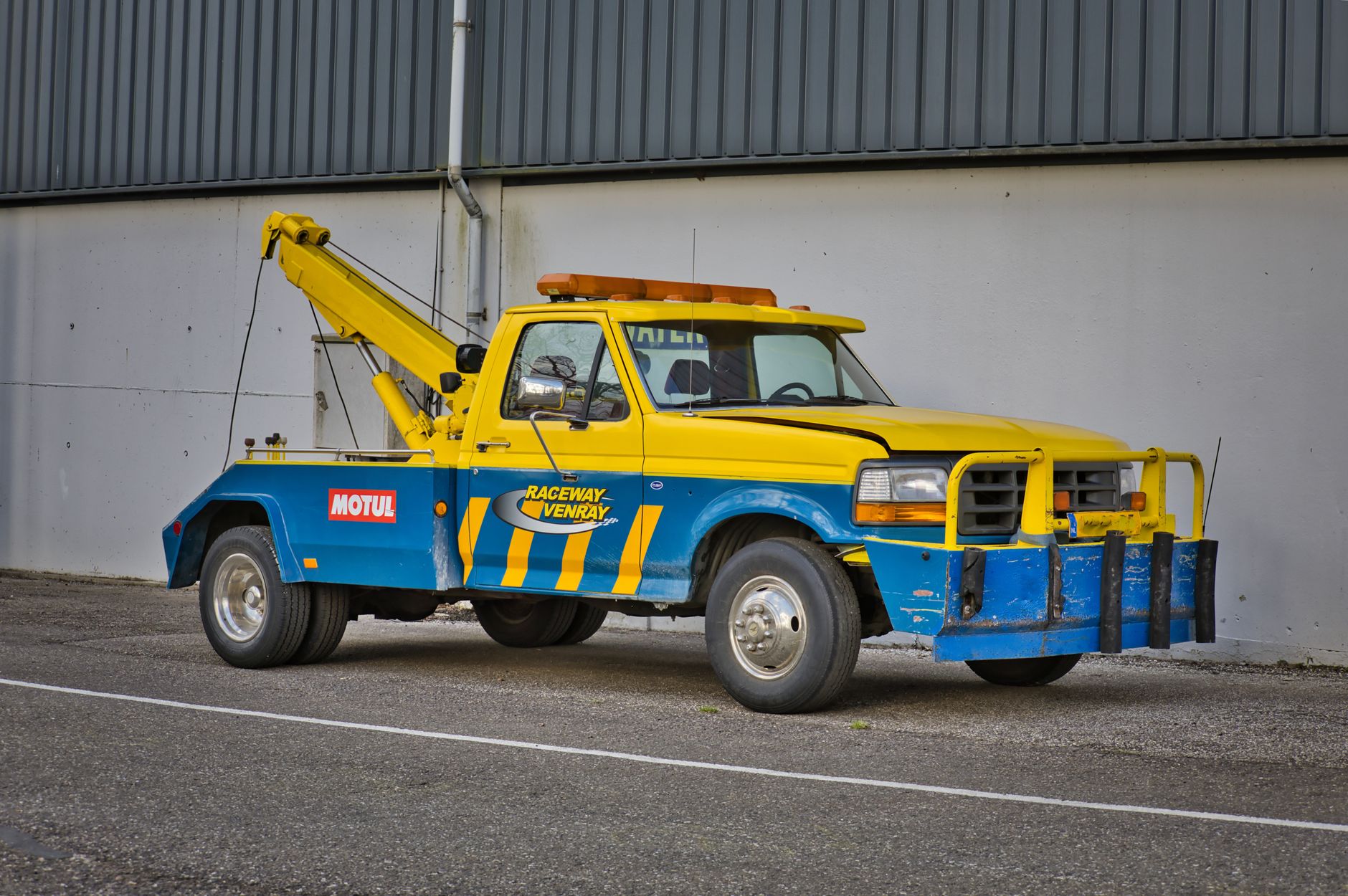 Remorquage Voiture équipe à Dammarie-les-Lys